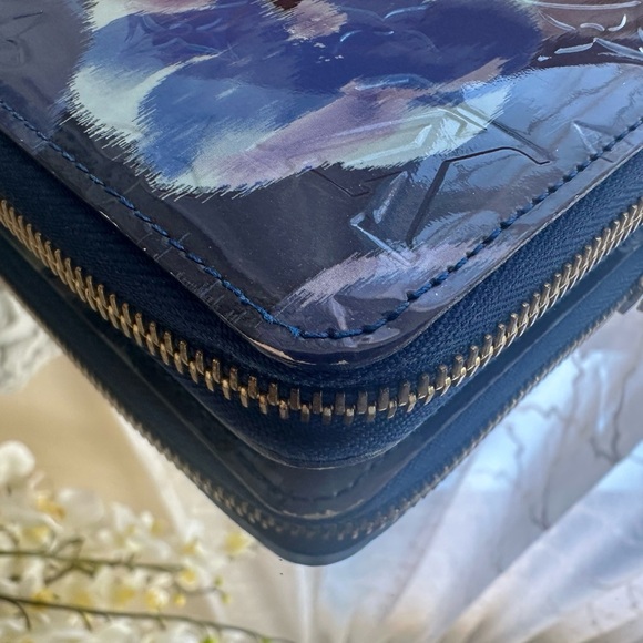 Louis Vuitton Blue Monogram Vernis Ikat Flower Zippy Continental Wallet - Picture 7 of 8